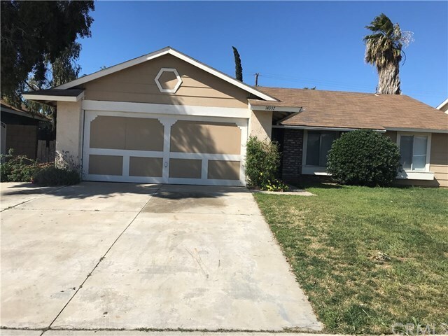 Primary Photo - 14937 Silvertree Rd