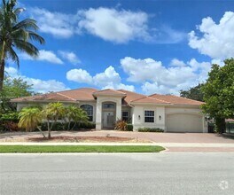 Building Photo - 15066 SW 39th St