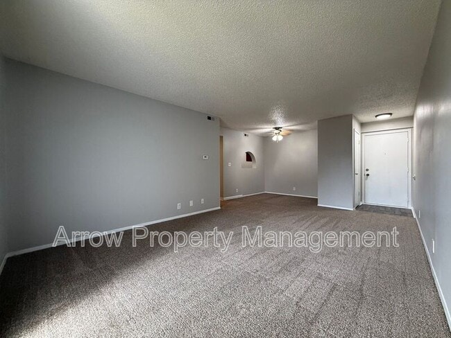 Building Photo - 4541 Tranquility Dr