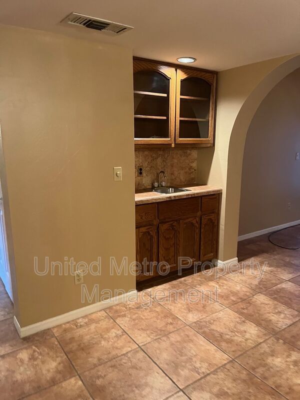 Building Photo - 6135 Crista Lynn Pl