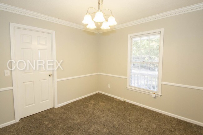 Building Photo - 431 Parlock Rd