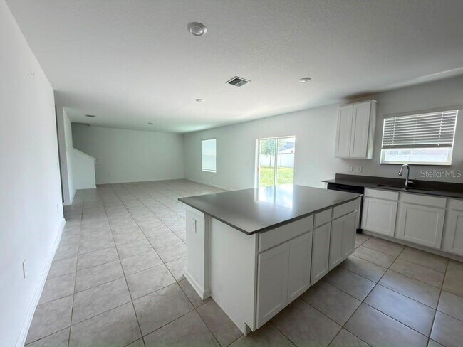 Foto del edificio - 1062 John Jacob Rd