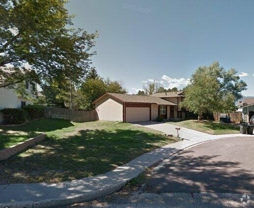 Building Photo - 2950 Banderas Ln