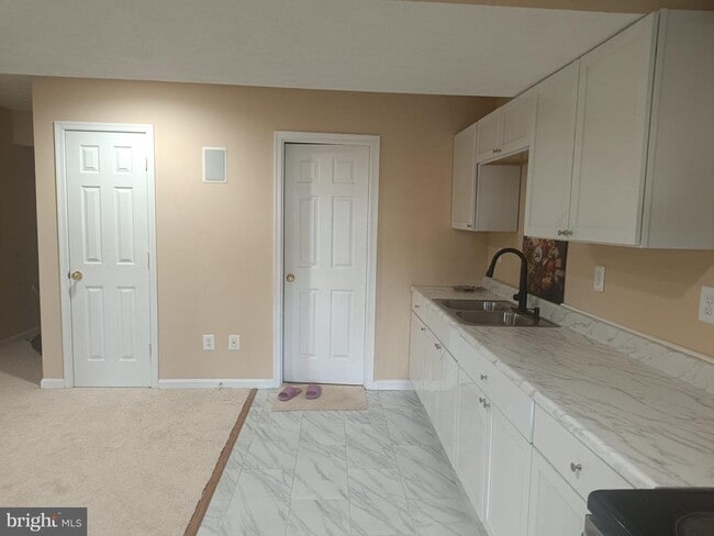 Foto del edificio - 5159 Race Pointe Pl