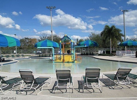 Foto del edificio - 14168 Hemingway Oaks Trl