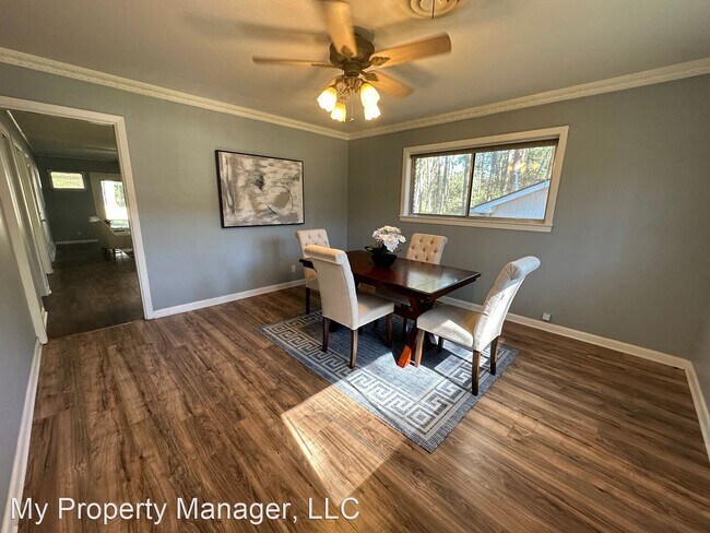 Foto del edificio - 3 br, 2 bath House - 842 Drewry Drive