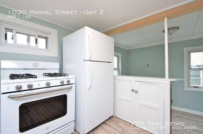 Building Photo - 1030 Manvel St