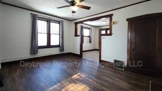 Foto del edificio - 1316 3rd Ave N