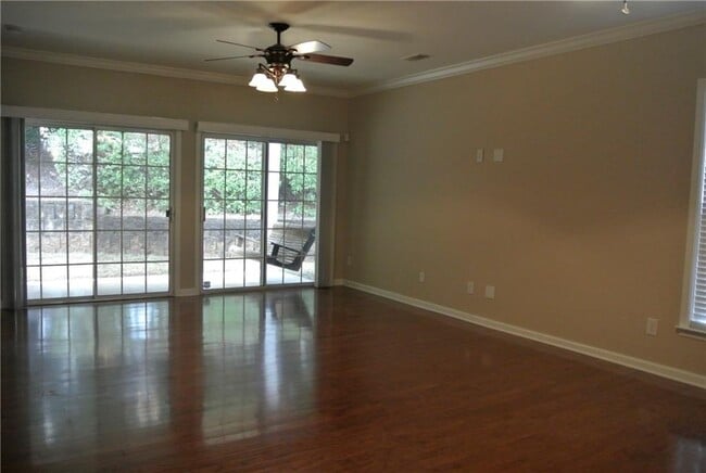 Building Photo - 6412 Rockpoint Ln