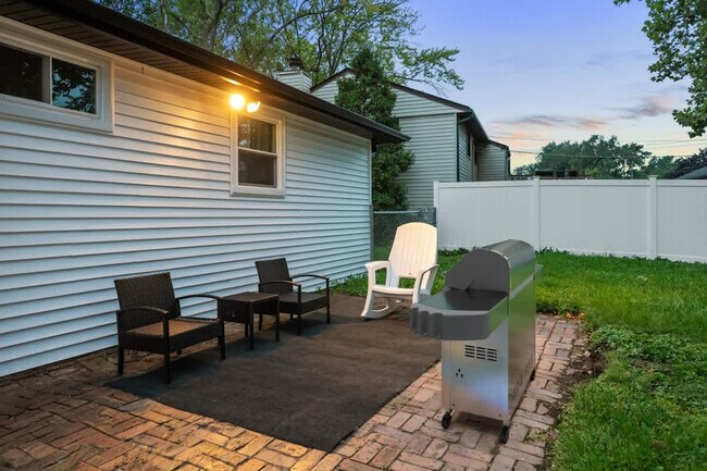 Foto del edificio - 3712 Wren Ln