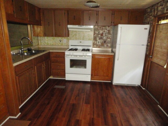 Building Photo - 7896 Wilderness Dr