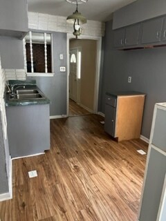 Foto del edificio - 518 Harris St