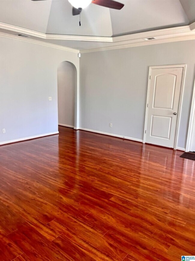 Foto del edificio - 1327 Sierra Ct