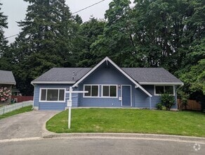 Building Photo - 16420 NE 96th Pl