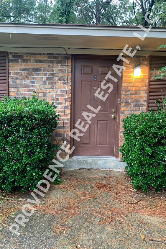 1504 W California Ave Unit Apt8, Ruston, LA 71270 Room for Rent in