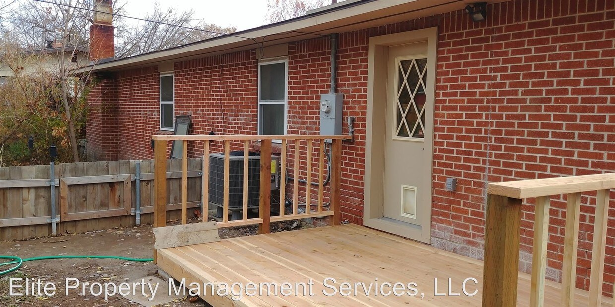 Foto principal - 3 br, 2 bath House - 1419 Monte Vista Dr.