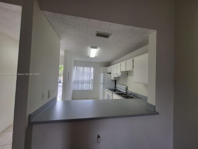 Foto del edificio - 2159 SW 80th Terrace