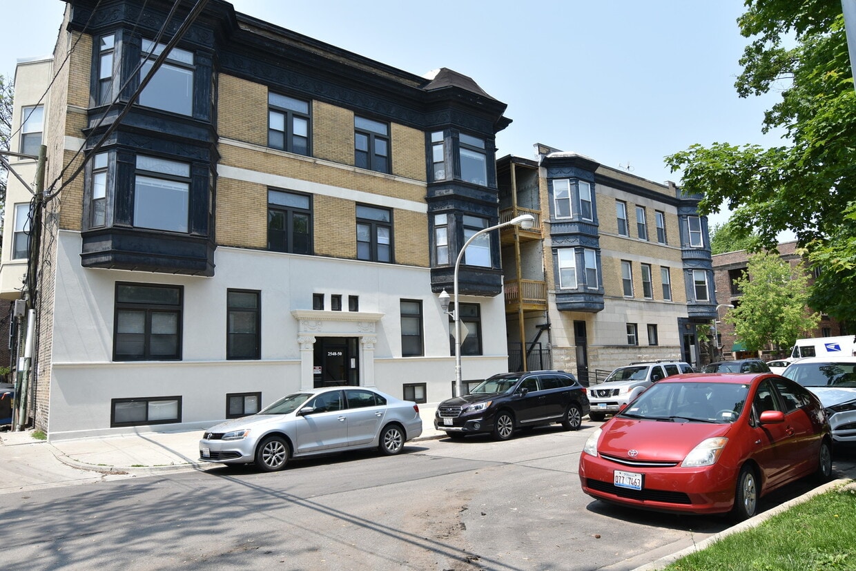 2550 N Burling St Unit 1N, Chicago, IL 60614 Condo for Rent in