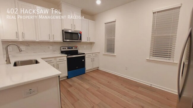 Foto del edificio - 402 Hacksaw Trl