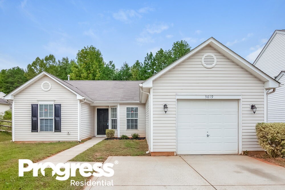 Foto principal - 5019 Deerton Rd