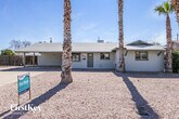 Primary Photo - 1013 W Parkway Blvd