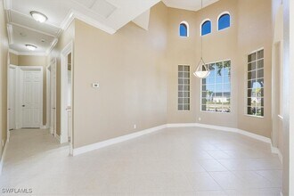 Building Photo - 1539 NW 42nd Ave