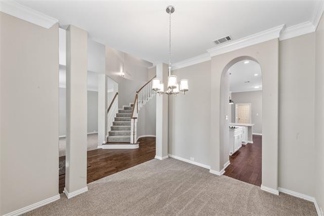 Foto del edificio - 2704 Barrington Dr
