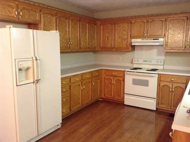 Foto del edificio - 1212 Wembley Ct