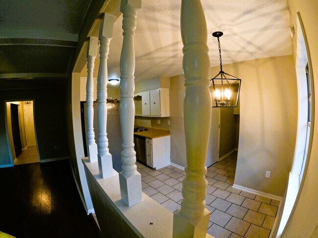 Foto del edificio - 6541 Deermont Dr