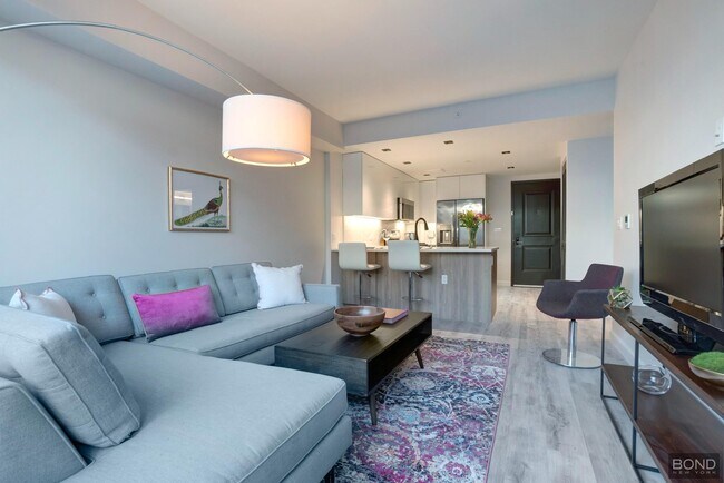 Foto del edificio - 188-11 Hillside Ave.