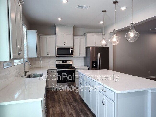 Building Photo - 8114 Overmeadow Ln