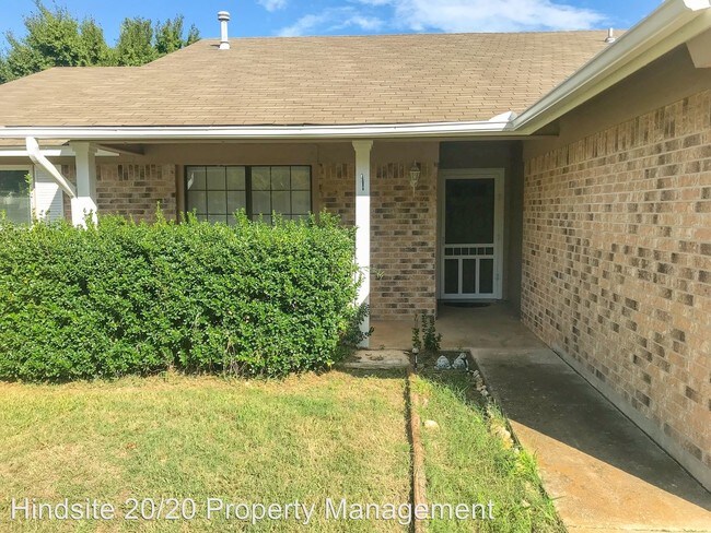 Building Photo - 3 br, 2 bath House - 404 Winecup Trail