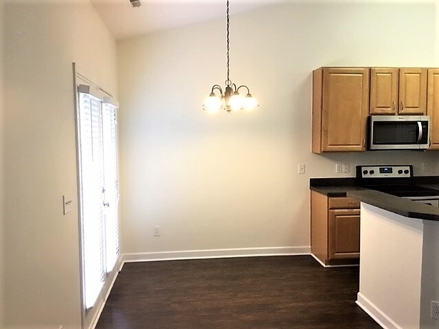 Foto del edificio - 6035 Brookstone Ridge Drive