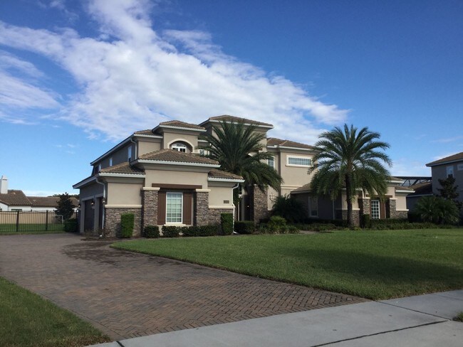 Building Photo - 12018 Waterstone Loop Dr
