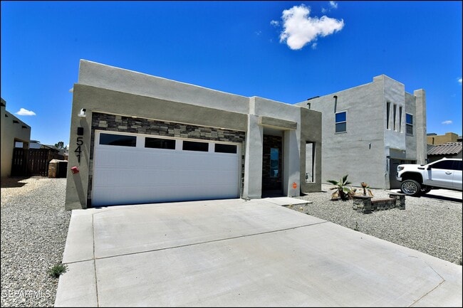 Building Photo - 541 Paseo Modesto Dr