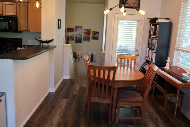 Building Photo - 54 S 1520 W