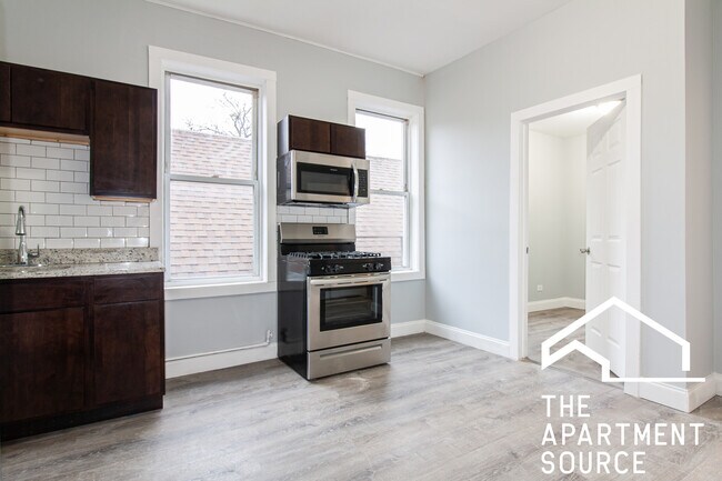 Building Photo - 2903 W 25th St