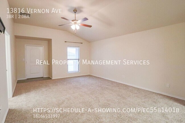 Foto del edificio - Like New!  Gorgeous 3/2/2 home in Bell Farms