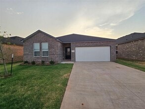 Building Photo - 20425 Deer Creek Dr