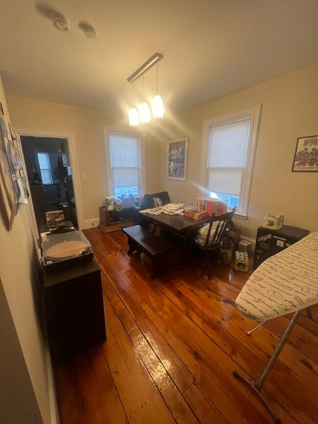 Foto del edificio - 353 Beacon St