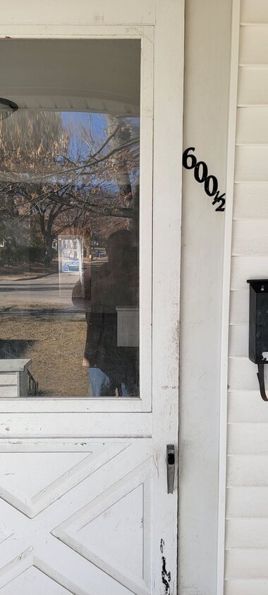 Primary Photo - 600 S Cedar Ave