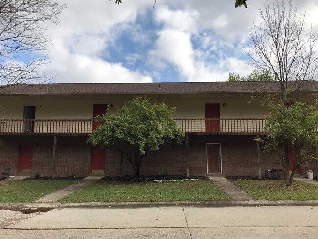 Building Photo - 712 London Acres Dr