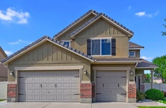 Building Photo - 755 Meadow Marsh Dr