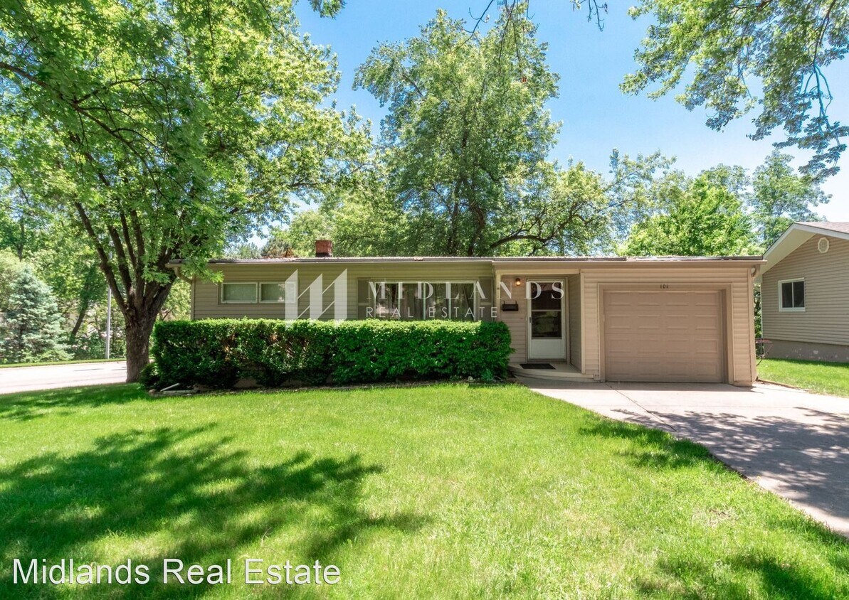 Primary Photo - 2 br, 1 bath House - 101 Valley Rd
