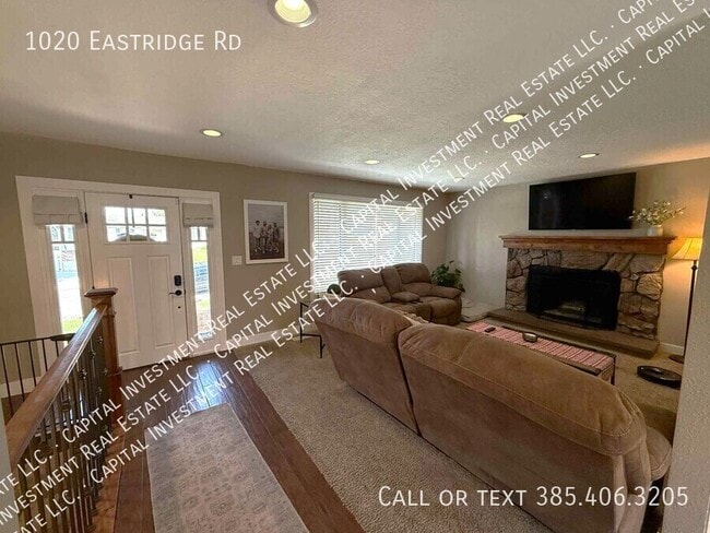 Building Photo - 1020 Eastridge Rd