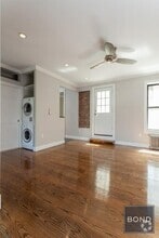 Building Photo - 326 E 100th St
