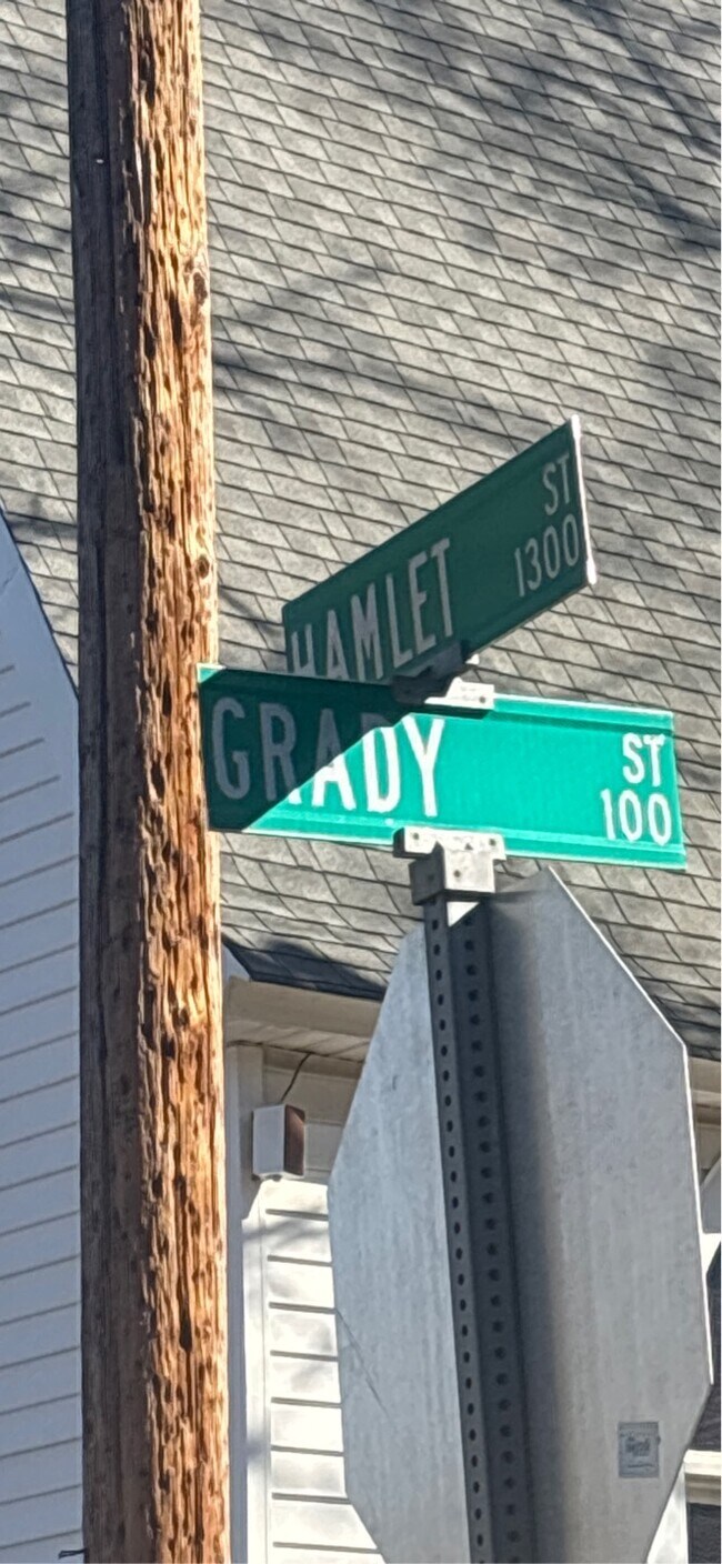 Foto del edificio - 206 Grady St