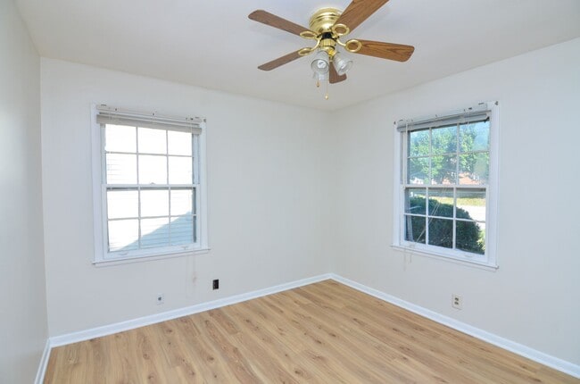 Photo - Quaint Charlotte Park Home