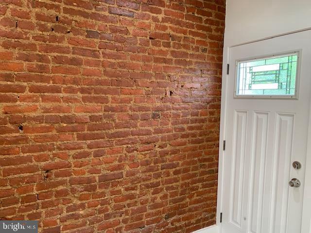 Building Photo - 2257 N Lawrence St