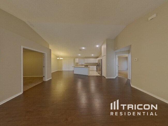 Foto del edificio - 5044 Pine Needle Dr